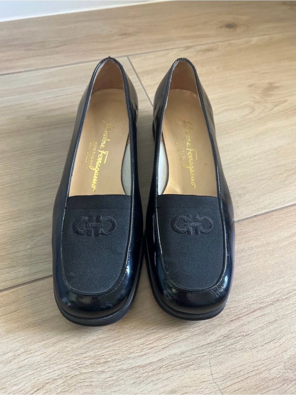 Salvatore Ferragamo Seila Loafers